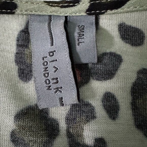 Anthropologie Blank London Sibley
Safari Cheetah Print Blouse Size Small - Picture 6 of 12